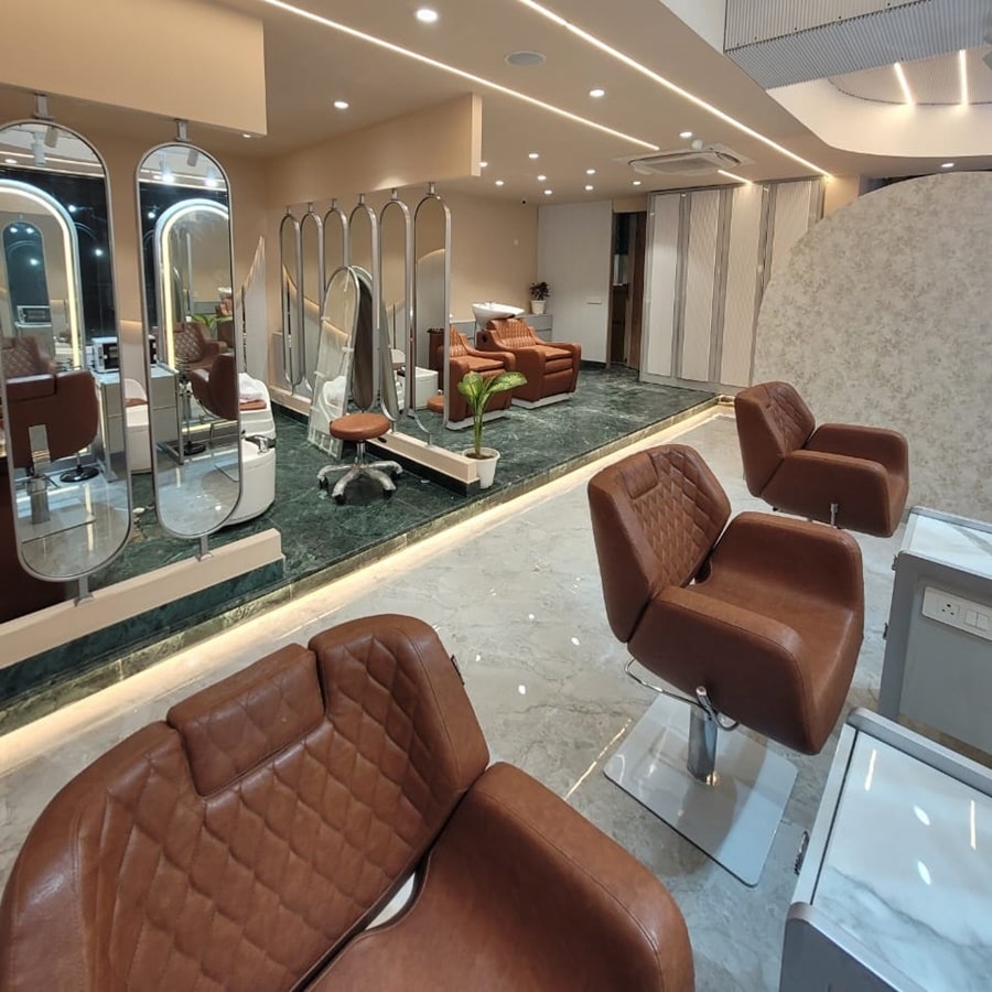 Cut & Style, Sector-110, Noida